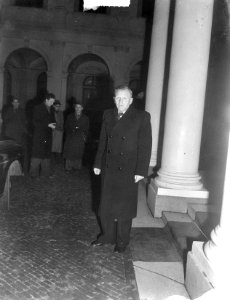 Bespreking bij koningin Juliana op het Paleis Noordeinde Gerben Wagenaar, Bestanddeelnr 904-4101