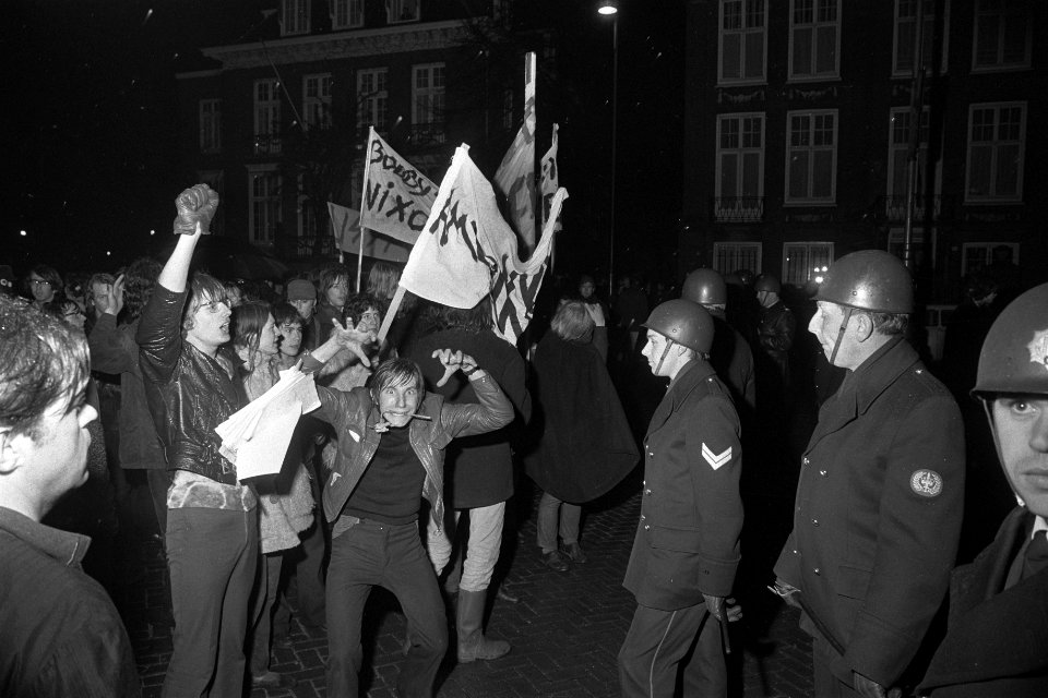 Betogingen, racisme, Bestanddeelnr 923-4689