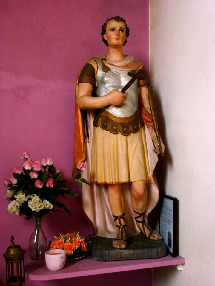 Beuvry-la-Forêt (Nord, Fr) église, statue St.Julien