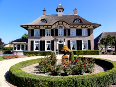 Beuningen Rijksmonument 523171 De Elst, Kloosterstraat 10