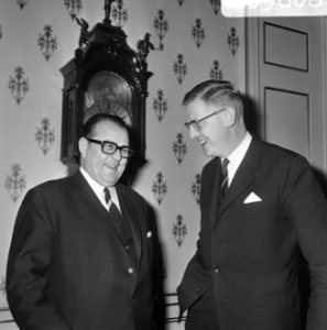 Besprekingen over ontwikkelingshulp door de Westduitse minister H.J. Wischnewski, Bestanddeelnr 920-9806
