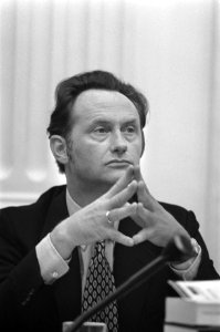 Bespreking Sociaal Contract in Tweede Kamer , Minister Boersma (kop), Bestanddeelnr 925-9903
