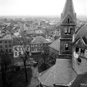 Beschadiging aan de Munsterkerk in Roermond, Bestanddeelnr 900-2309