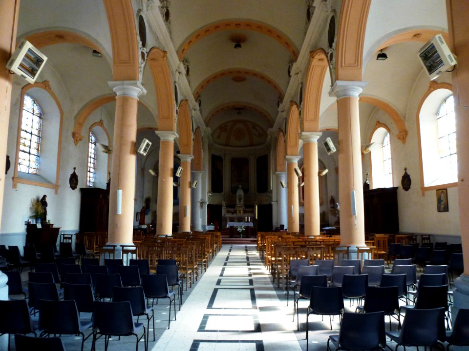 Beuvry-la-Forêt (Nord, Fr) église, intérieur