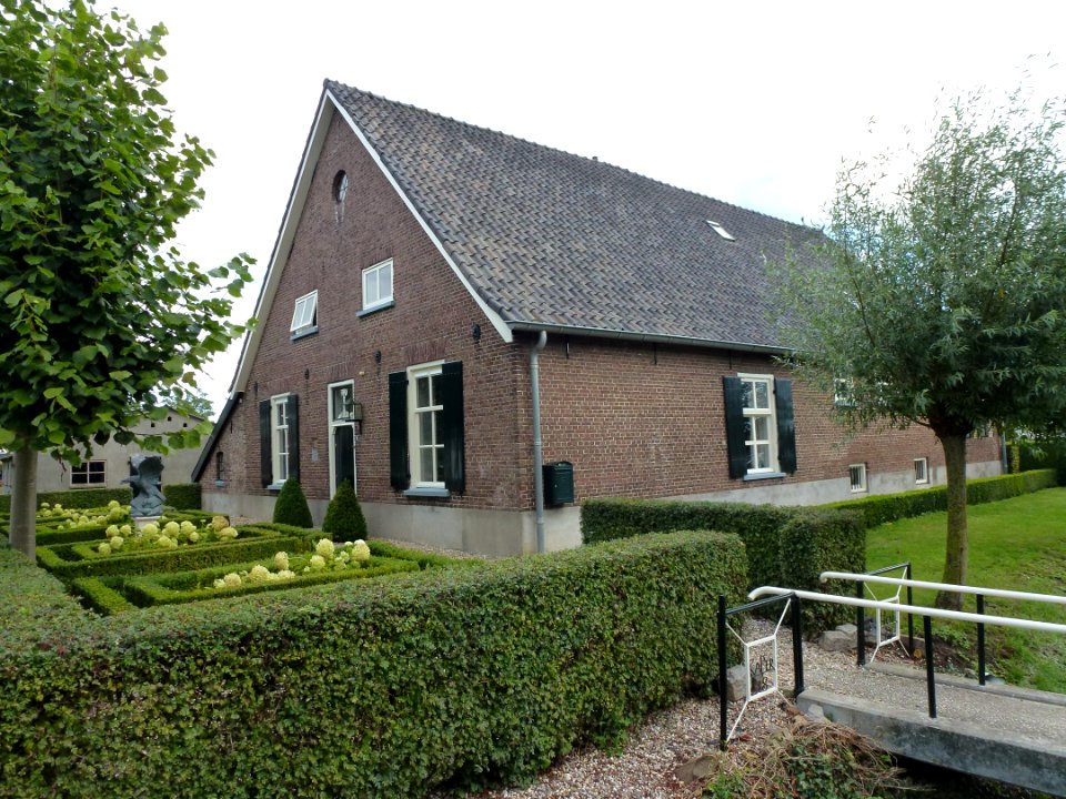 Beuningen (Gld) boerderij Kaperhof (1869) Hogewaldstraat 12 voorkant
