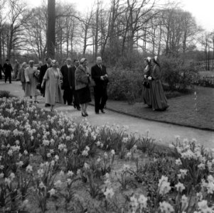 Bezoek Deense Koninklijke familie , derde dag, bezoek Keukenhof, Bestanddeelnr 906-4291