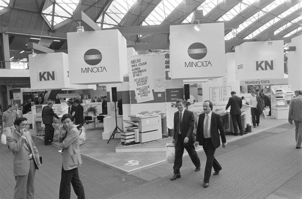 Beurzen, stands, Minolta, Bestanddeelnr 934-0874