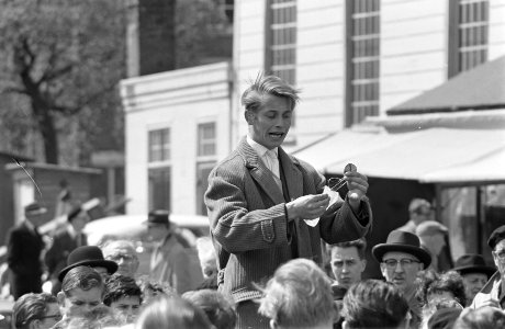 Bevrijdingsmarkt op het Amstelveld, Bestanddeelnr 912-4615
