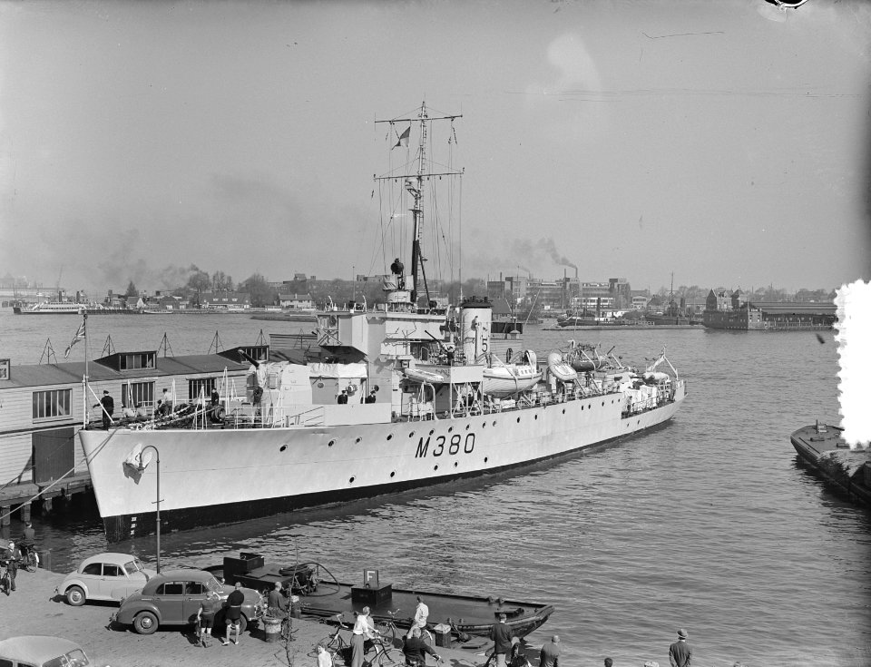 Bezoek Brits Visserij-inspectievaartuig HMS Marinier, Bestanddeelnr 905-0614
