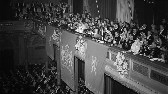 Bezoek Deense Koninklijke familie aan Amsterdam, Concertgebouw Koninklijke Loge, Bestanddeelnr 906-4225