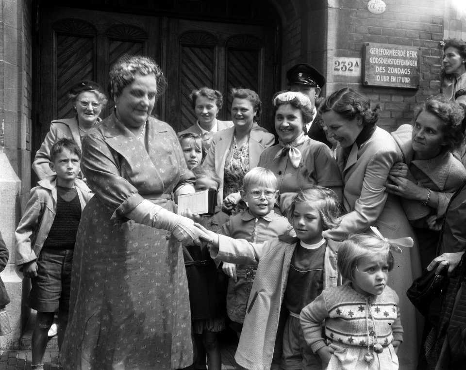 Bezoek Franse president en mevrouw Coty , Den Haag , tweede dag, bezoek Koningin, Bestanddeelnr 906-6146
