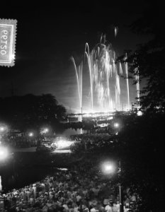 Bezoek Franse president en mevrouw Coty aan Amsterdam, vuurwerk Oosterdak, Bestanddeelnr 906-6120