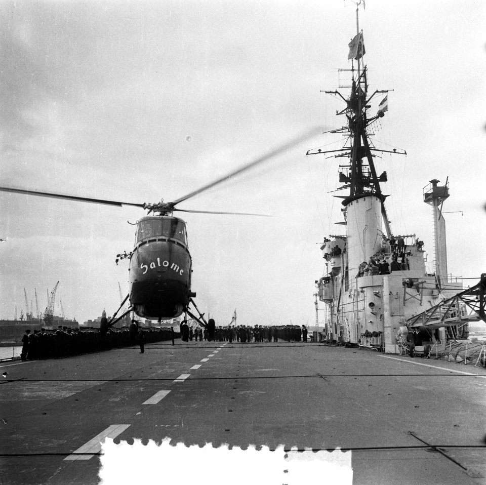 Bezoek Deense Koninklijke familie tweede dag Rotterdam bezoek Karel Doorman, Bestanddeelnr 906-4248