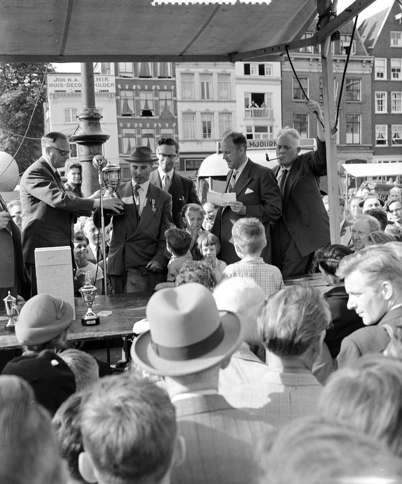 Bevrijdingsmarkt Amstelveld Amsterdam, Bestanddeelnr 906-4564