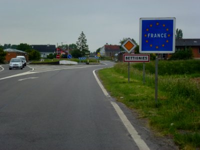 Bettignies, city limit sign