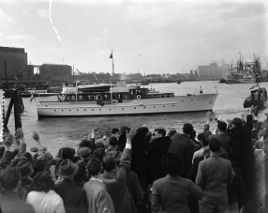 Bezoek Deense Koninklijke familie tweede dag Rotterdam bezoek Karel Doorman, Bestanddeelnr 906-4242