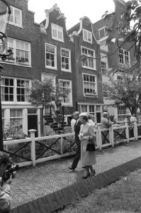 Bezoek Engels Koninklijk paar Koningin Elizabeth op Begijnhof, Bestanddeelnr 934-2831