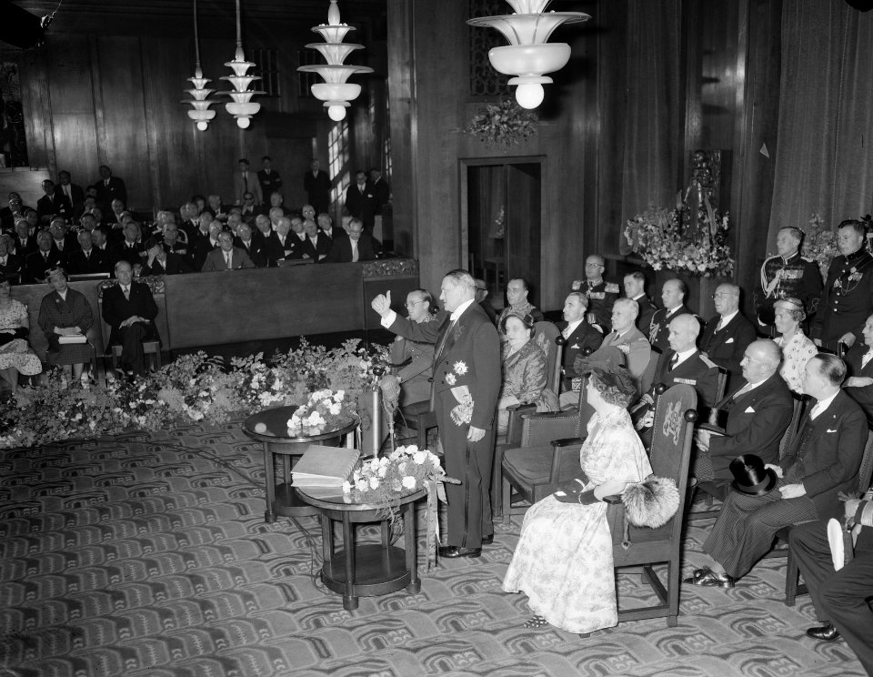 Bezoek Franse president en mevrouw Coty aan Amsterdam, ontvangst in stadhuis, Bestanddeelnr 906-6092