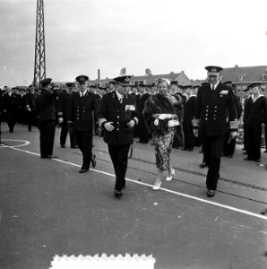 Bezoek Deense Koninklijke familie tweede dag Rotterdam bezoek Karel Doorman, Bestanddeelnr 906-4246
