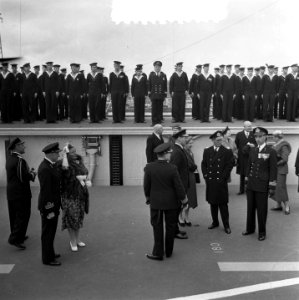Bezoek Deense Koninklijke familie tweede dag Rotterdam bezoek Karel Doorman, Bestanddeelnr 906-4244