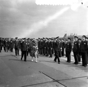 Bezoek Deense Koninklijke familie tweede dag Rotterdam bezoek Karel Doorman, Bestanddeelnr 906-4253