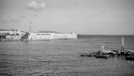 Bezoek Hr. Ms. van Galen aan Curacao, Bestanddeelnr 905-1705