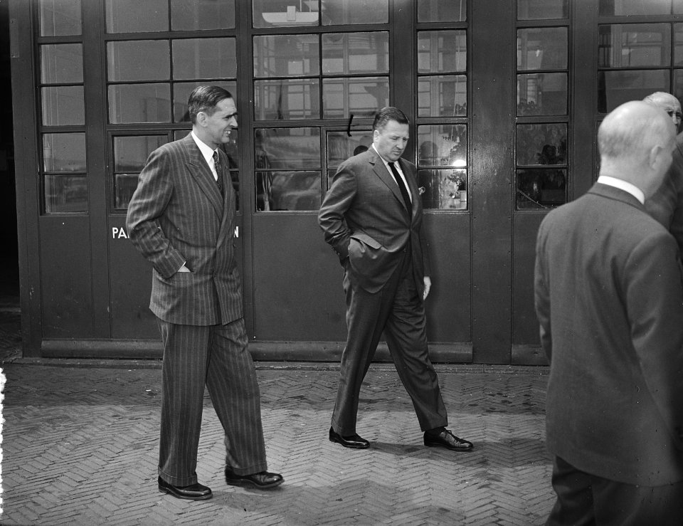 Bezoek Henry Ford aan Ford fabriek in Amsterdam, Bestanddeelnr 906-5566