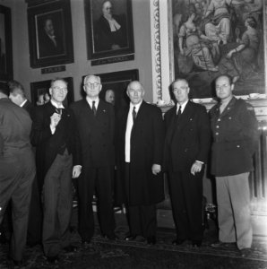 Bezoek Amerikaanse hoogleraren aan Universiteit in Amsterdam, Bestanddeelnr 901-1724