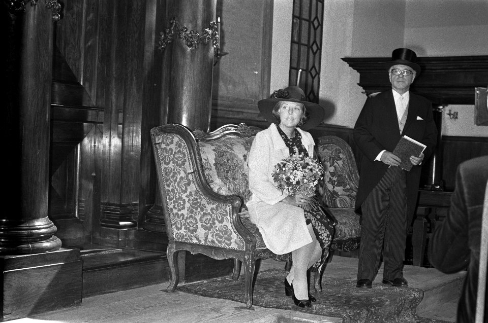 Beatrix met bestuursvoorzitter Baruch, Bestanddeelnr 928-1155