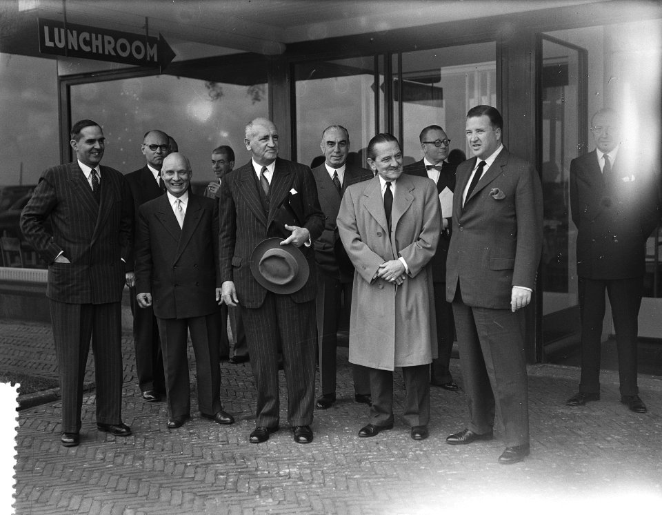 Bezoek Henry Ford aan Ford fabriek in Amsterdam, Bestanddeelnr 906-5572