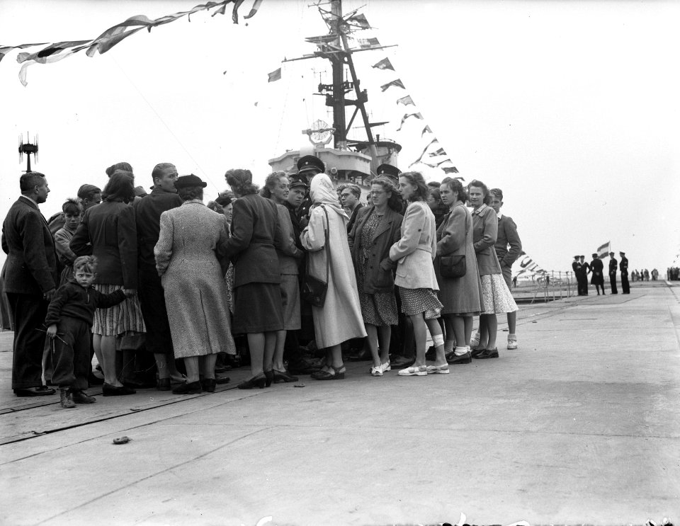 Bezichtiging door de bevolking van marine-eenheden (behalve onderzeeërs en mijne, Bestanddeelnr 900-0087