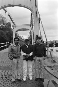 Bezoek Indiaanse vertegenwoordiger uit Peru, Mexico en Ecuador vlnr Gregorio Ur, Bestanddeelnr 933-3919