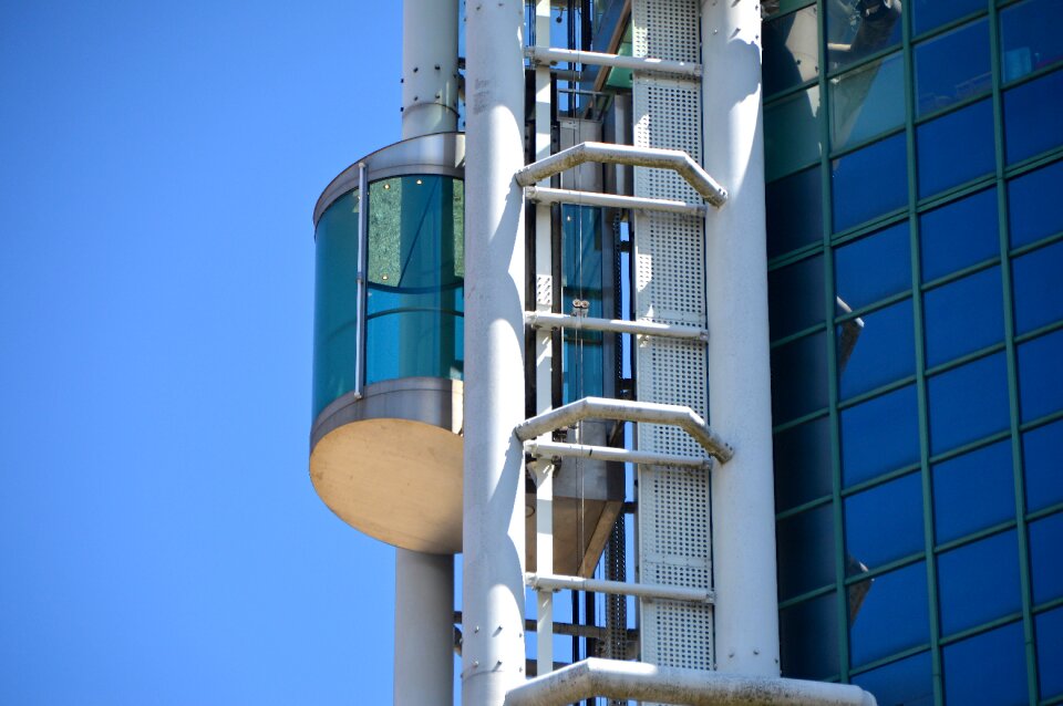 Hotel tower pointed