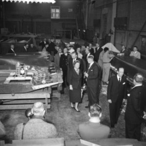 Bezoek aan het Nederlands Scheepsbouwkundig proefstation te Wageningen, rondgang, Bestanddeelnr 911-1114