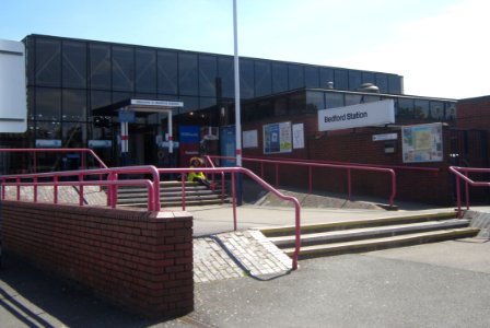 Bedford railway station