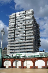 Bedford Hotel (from Lower Esplanade), Kings Road, Brighton (August 2010)