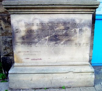 BedfordOldFireStationPlaqueLeft