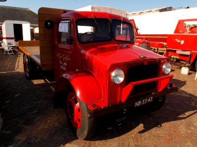 Bedford OYD (1944), Dutch licence registration NB-33-43 pic