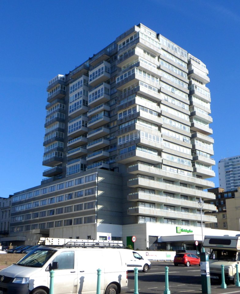 Bedford Hotel (Holiday Inn Brighton), Kings Road, Brighton (October 2013) (2)