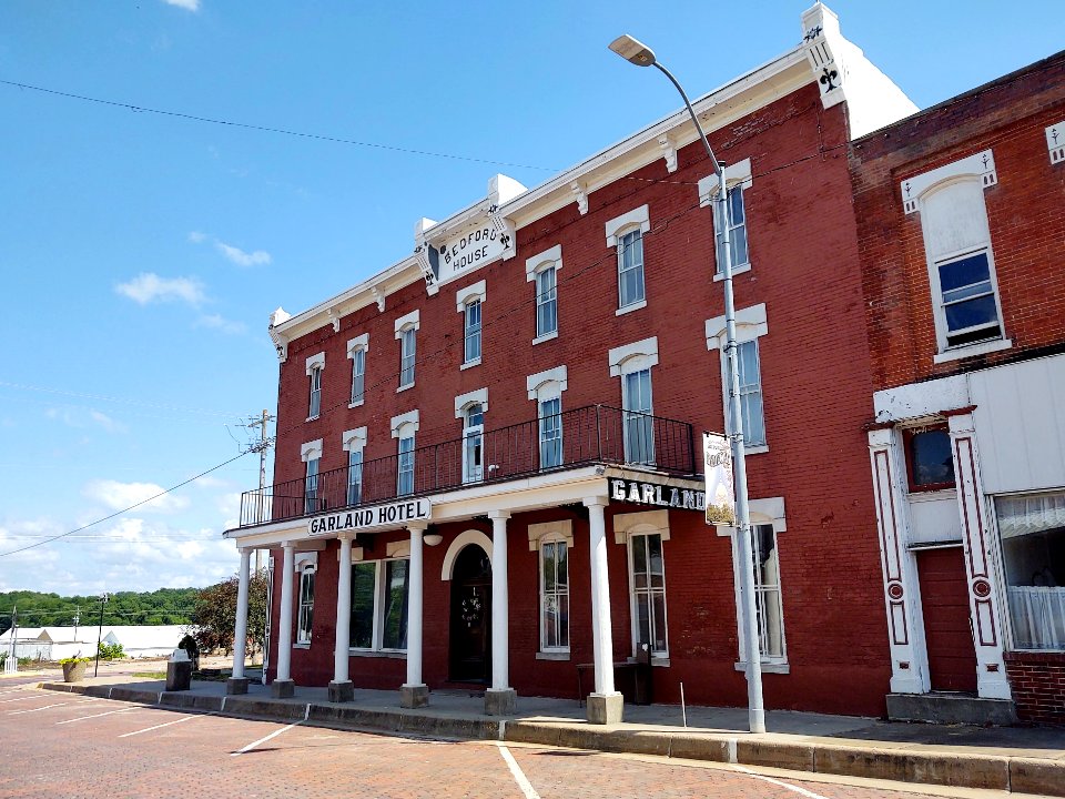 Bedford House in Bedford, IA