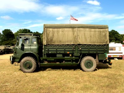 Bedford MJ series truck pic8