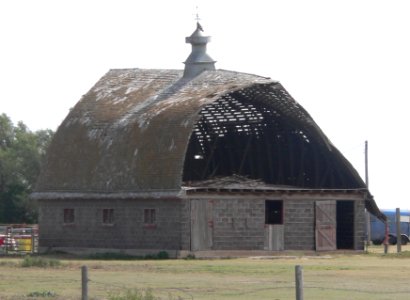 Beamer barn (Gove Co) from NW 1
