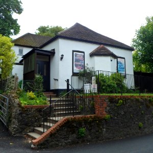 Beadles Lane Gospel Hall, Beadles Lane, Oxted (June 2013) (2)