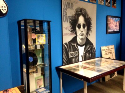 Beatles Museum Alkmaar John Lennon photo