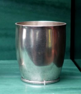 Beaker, Paul Revere, Boston, before 1818, silver - Fowler Museum - University of California, Los Angeles - DSC02514