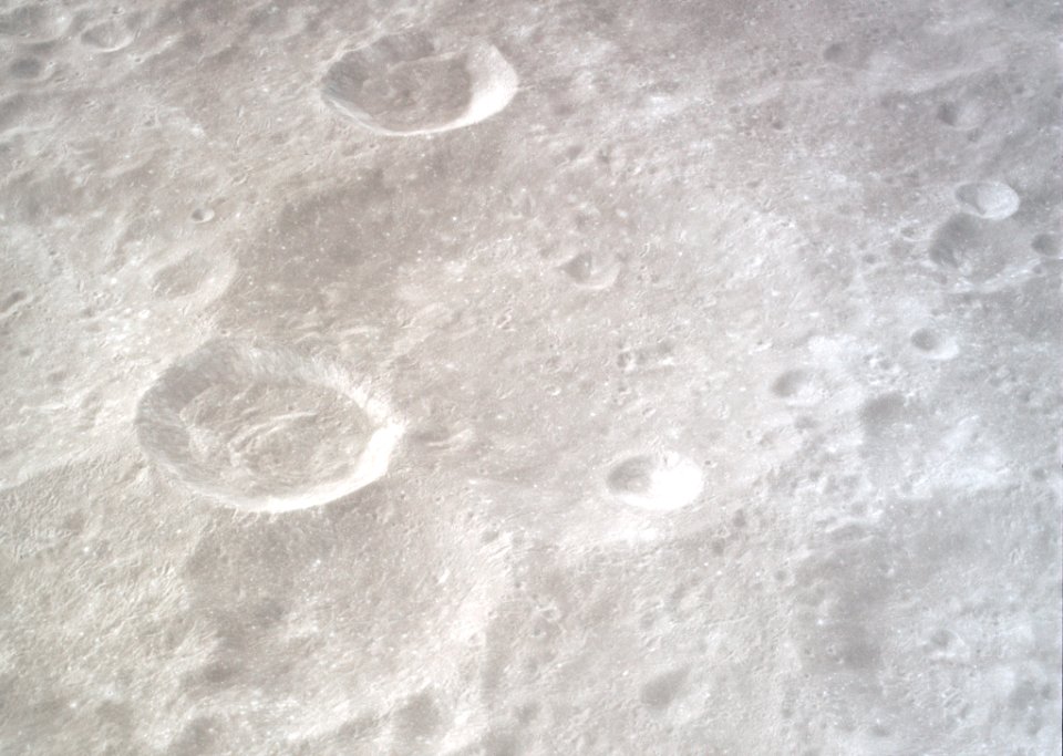 Becvar crater AS17-150-23073