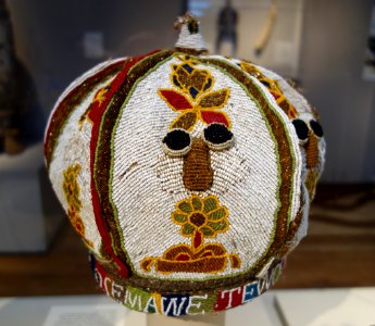 Beaded Royal Coronet (orikogbofo), Nigeria, Yoruba people, mid 20th century, beads, fabric - Chazen Museum of Art - DSC01808