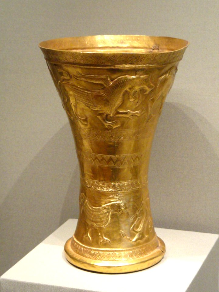 Beaker, 1100-1000 BC, Marlik, northwest Iran, gold - Cleveland Museum of Art - DSC08151