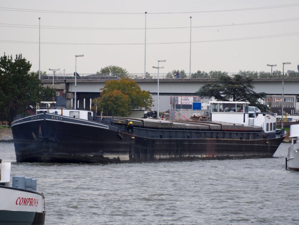Beata (ship, 1923), ENI 02300591, Port of Antwerp pic3