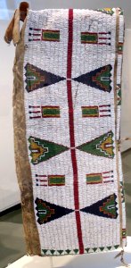 Beaded cover for a cradleboard, Sioux people, Honolulu Museum of Art photo
